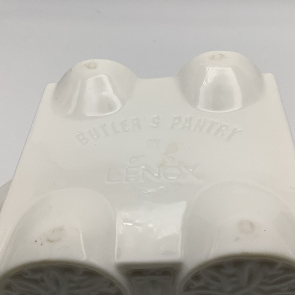 Lenox Butler’s Pantry White Teacart Shaped Teapot - Picture 15 of 15